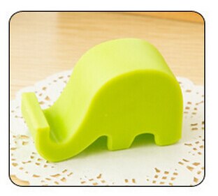 KISSCASE Portable Mini Elephant Phone Holder Stand For iPhone Xiaomi Non-Slip Desk Phone Support Cute Cell Smart Phone Holder